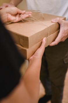 UPS