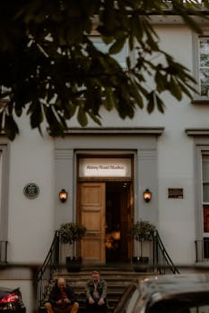 Abbey Road Institute Mumbai: World-Class Music Production Training