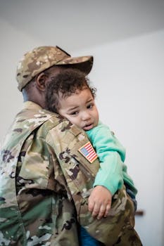 Army Doctor Delivers Baby on Train Platform with Improvised Tools