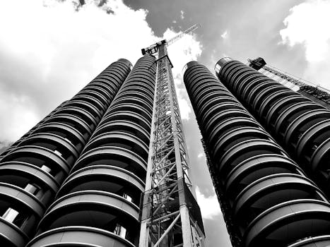 Fintech Infrastructure: Building a Resilient & Scalable Future