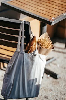 Should we be letting flies eat our food waste?