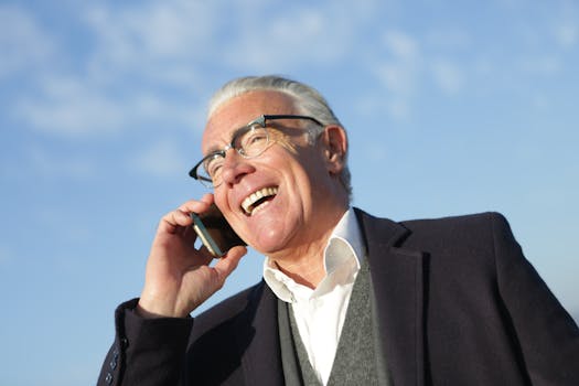 Cell Phone Revolution: Martin Cooper's Legacy & Mobile Tech's Future