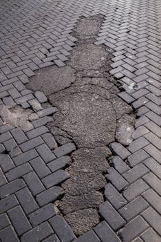 Bengaluru's Pothole Crisis: BBMP's Shoddy Repairs Spark Public Fury
