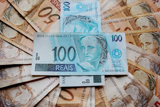 Decoding Global Monetary Policy: Fed, ECB, BoE & Market Impact