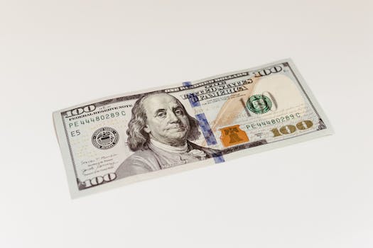 UK Neobanks: Investment Surge, Challenges & Future Outlook