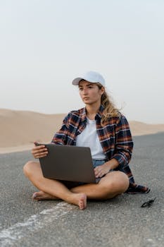 UAE: #2 Digital Nomad Paradise in 2025! High-Speed Internet & Easy Visas